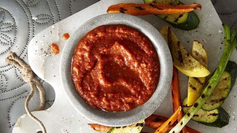 Smoky Romesco Sauce | Muir Glen