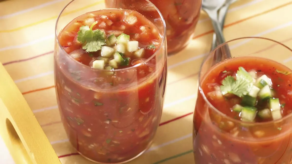 Skinny Fire Roasted Tomato Gazpacho