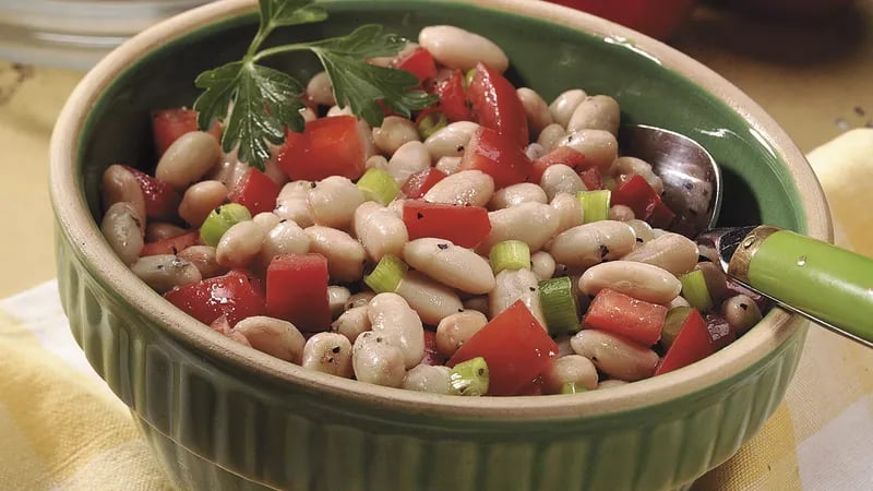 White Bean-Tomato Salad Recipe - Pillsbury.com