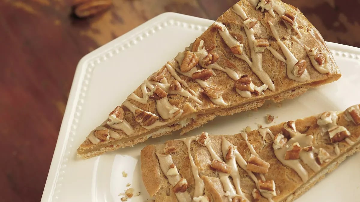 Maple-Pecan Danish Coffee Cake