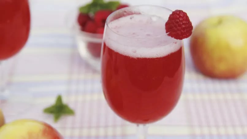 Fizzy Raspberry and Apple Punch for Kids