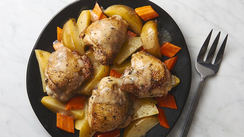 Slow-Cooker Lemon-Thyme Chicken with Carrots and Potatoes