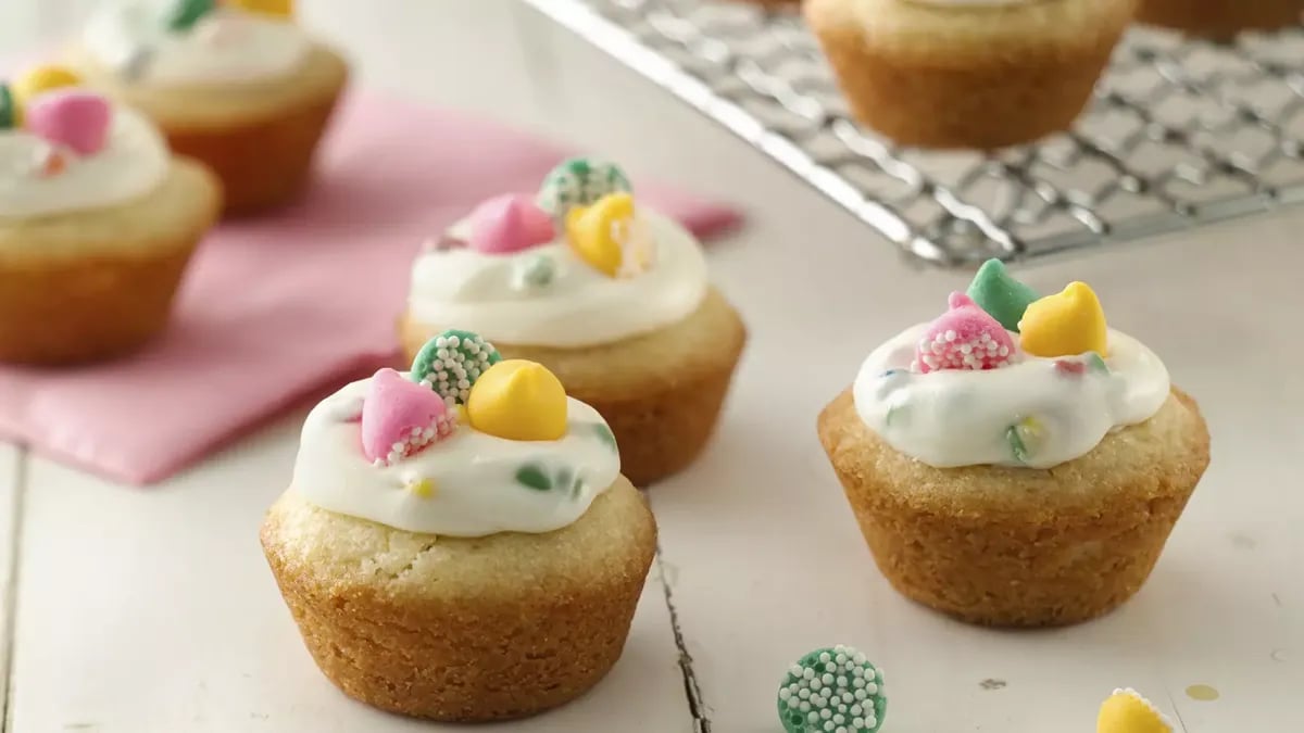 Creamy Rainbow Chip Cookie Cups