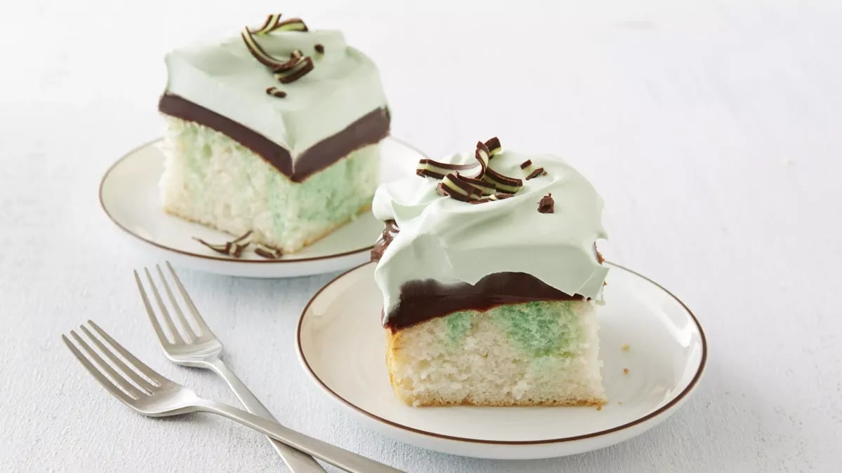 Grasshopper Fudge Cake