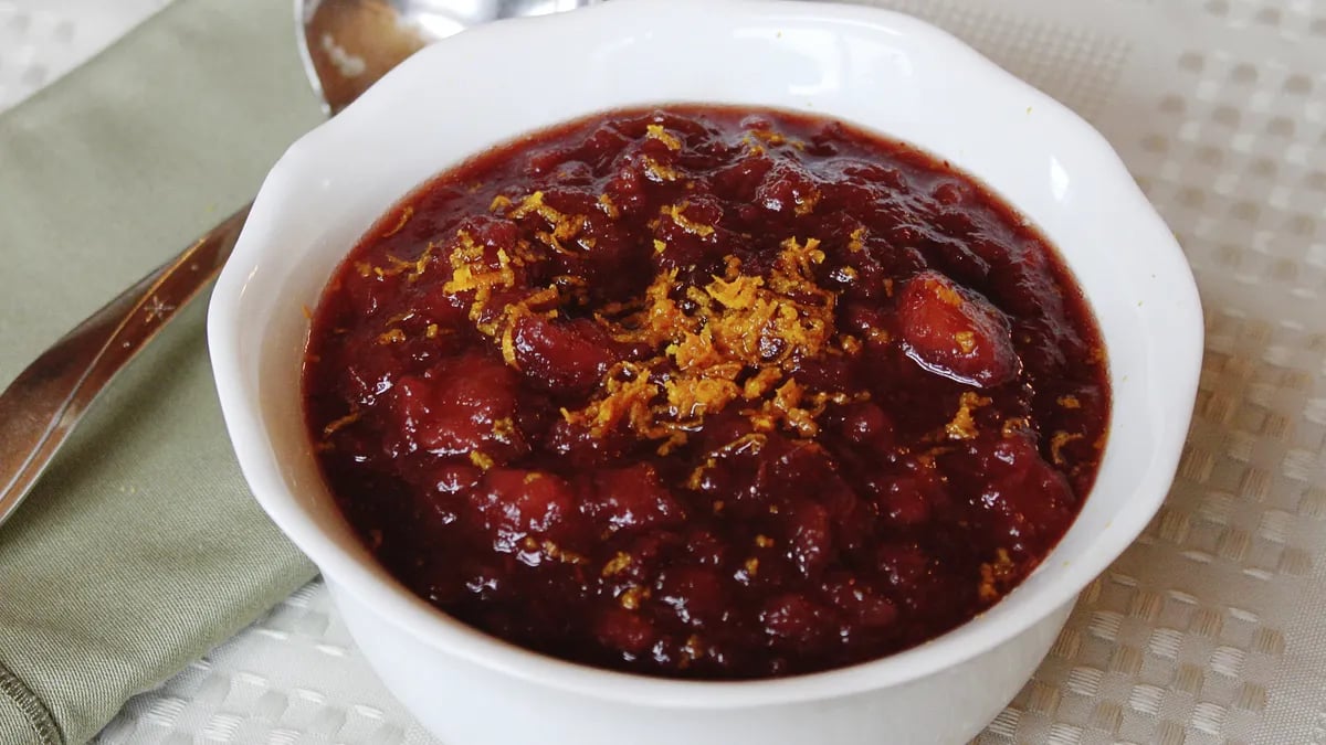 Slow-Cooker Apple Cranberry Sauce