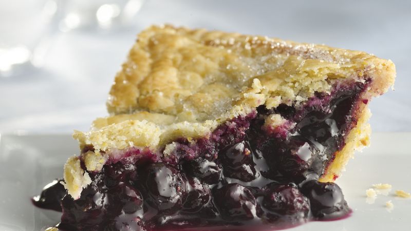Gluten-Free Blueberry Pie with Cornmeal Crust