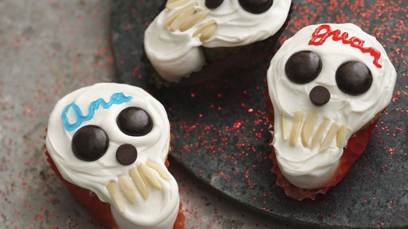 Scary Skull Cakes