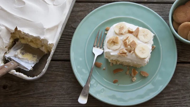 Banana Pudding Poke Cake