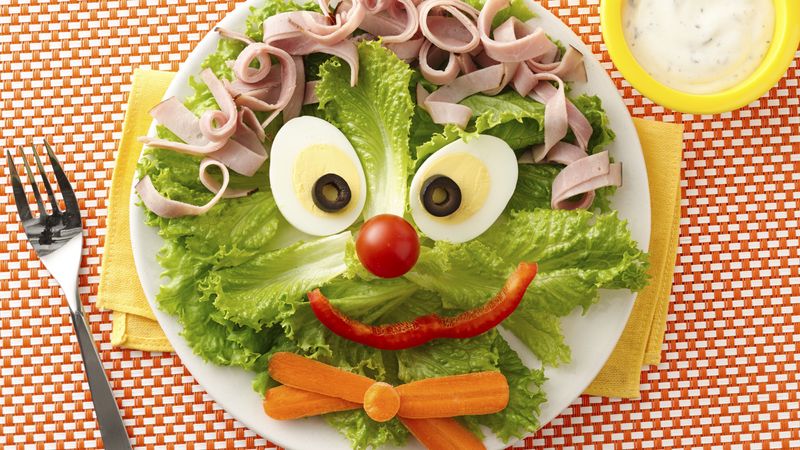 Clown Face Salad