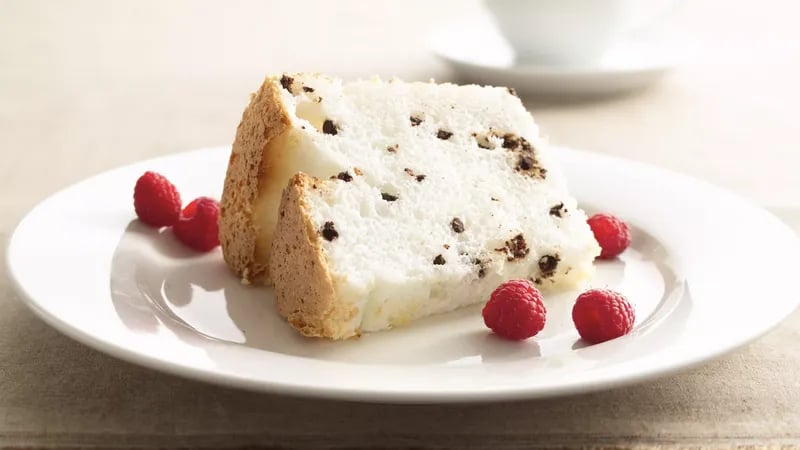 Low-Fat Chocolate Chip Angel Food Cake