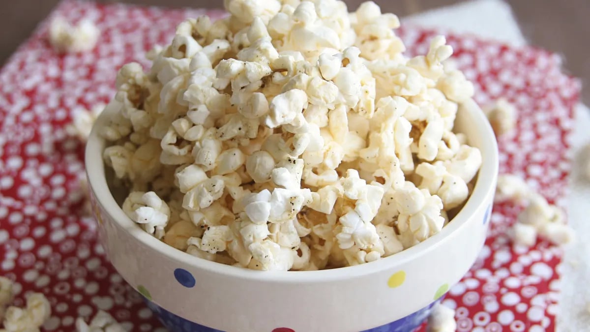 Sweet and Spicy Popcorn