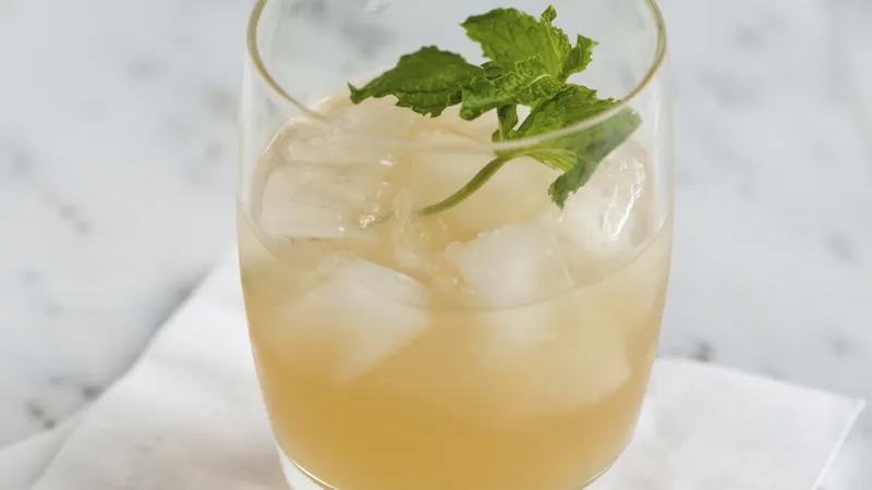 Southside Cocktail Recipe - BettyCrocker.com