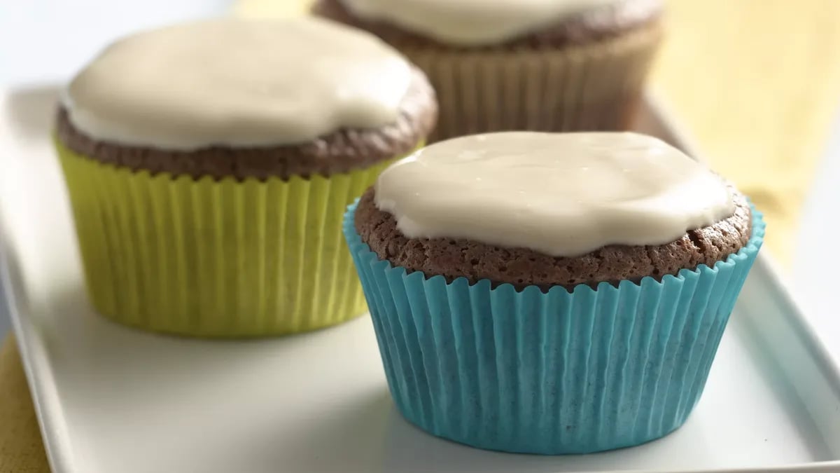 Chocolate Cupcakes with Vanilla Yogurt Caramel Frosting