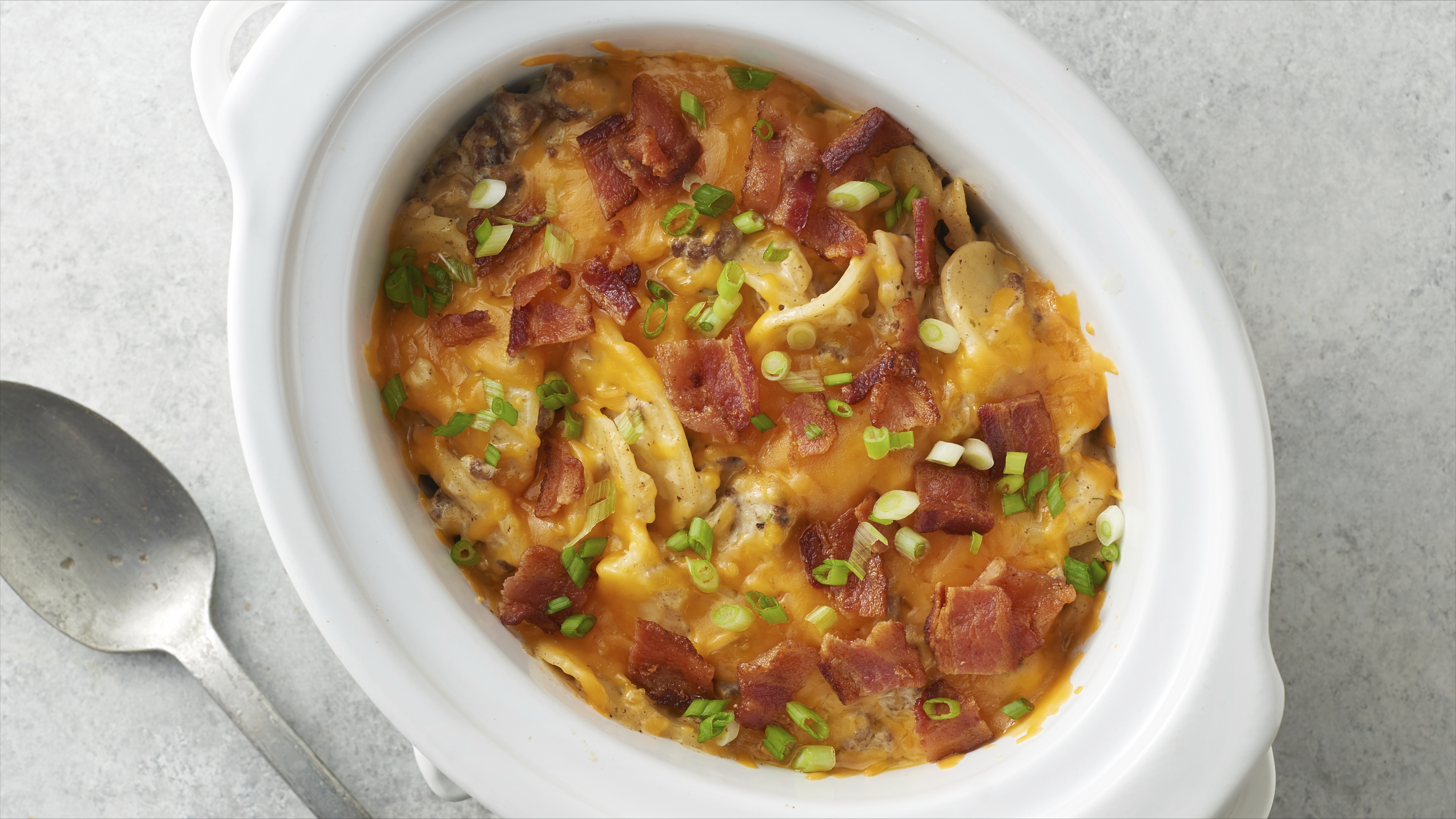 Slow-Cooker Beef And Scalloped Potatoes Casserole Recipe - BettyCrocker.com