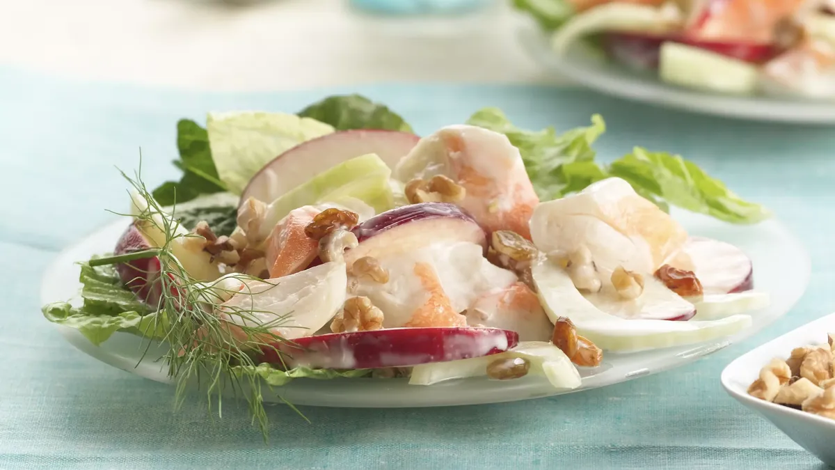 Apple-Fennel Lobster Salad