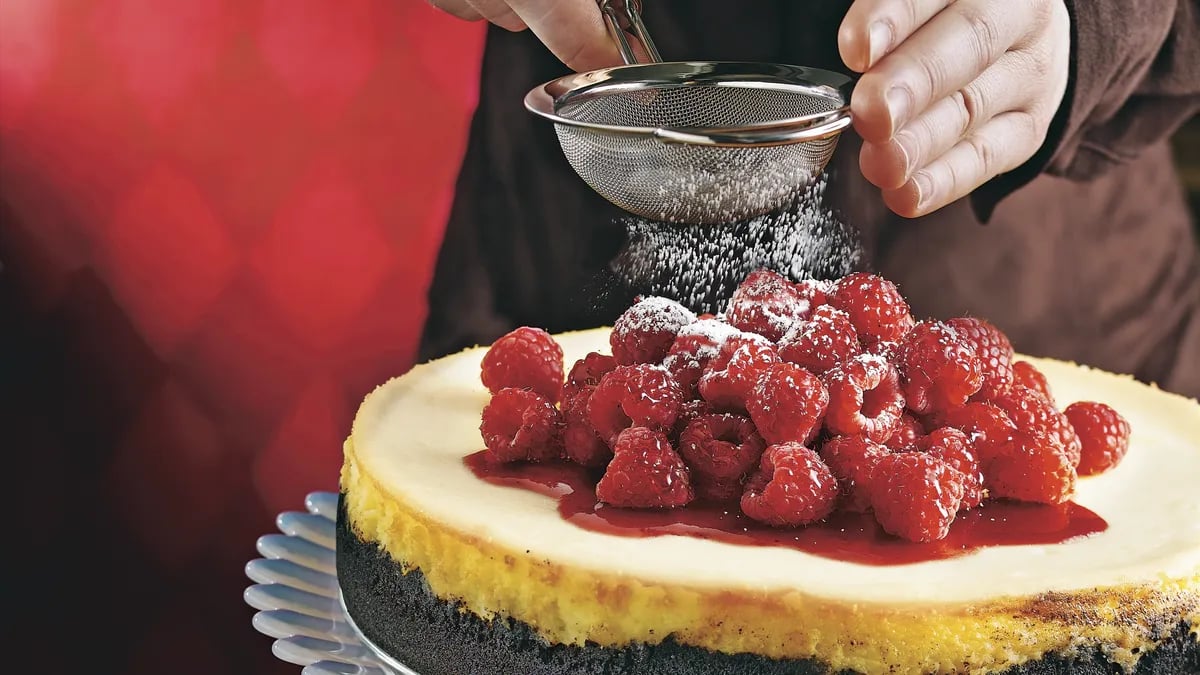 White Chocolate-Raspberry Cheesecake