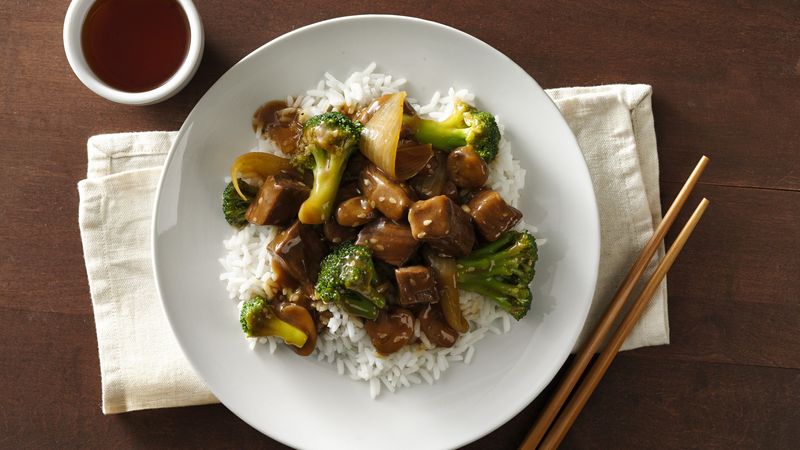 Slow-Cooker Easy Beef and Broccoli