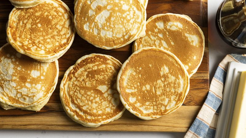 Fluffy Pancakes Recipe - Pillsbury.com