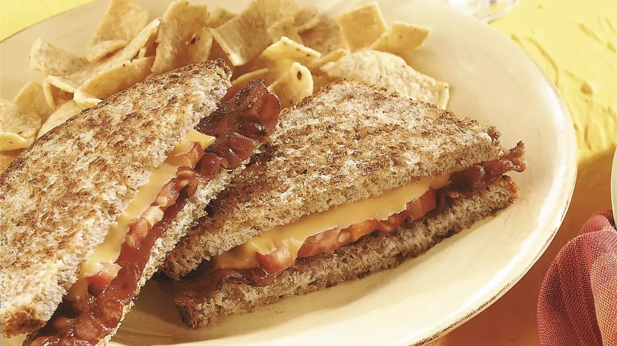 Grilled Bacon, Tomato and Cheese Sandwiches