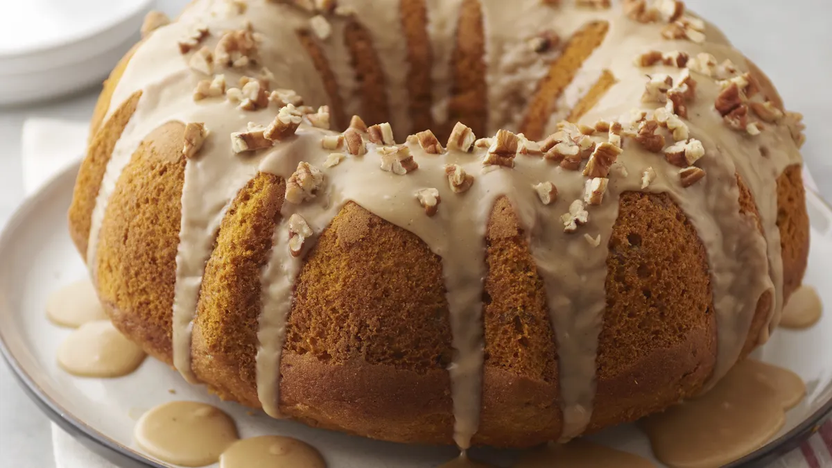 Pumpkin-Pecan Bundt Cake