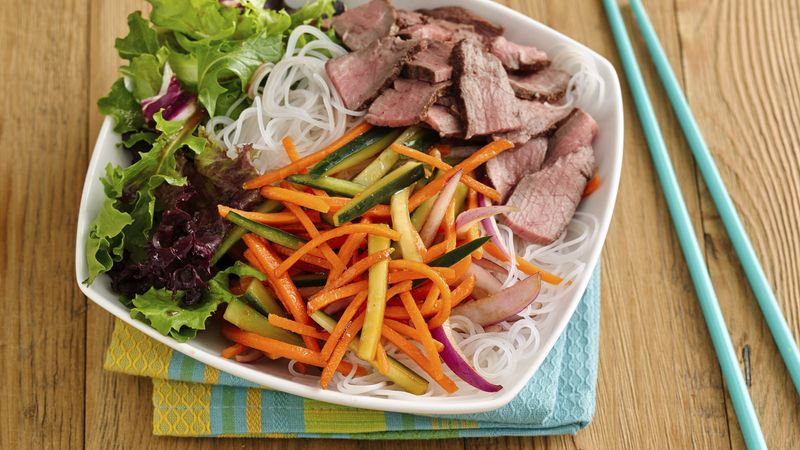 Healthy Sriracha-Lime Rice Noodle Salad Bowl with Beef