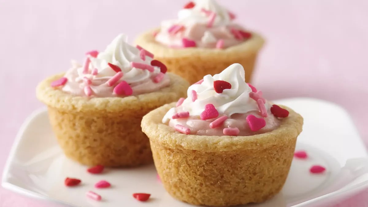 Strawberry Cream Cheese Cookie Tarts