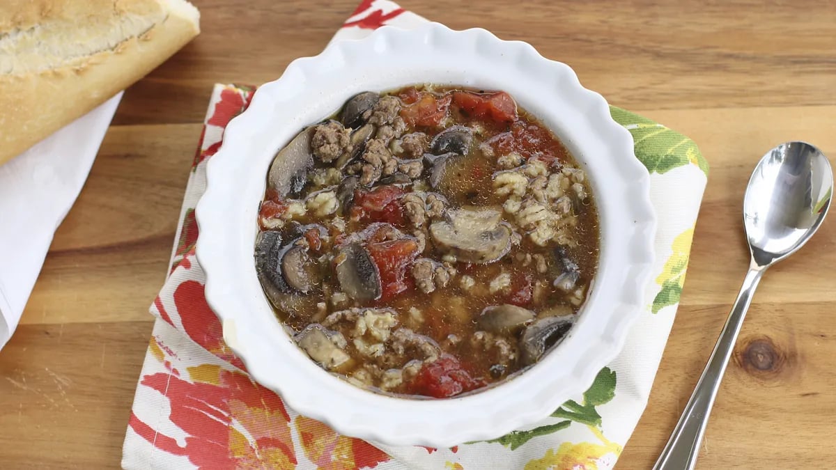 Slow-Cooker Beef Barley Soup