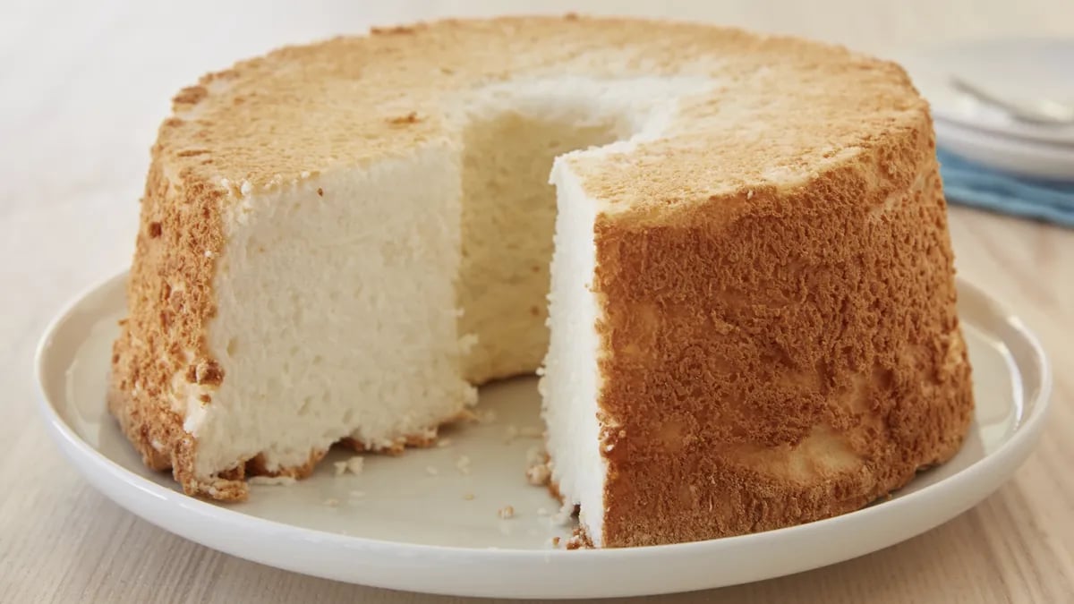 Heavenly Angel Food Cake