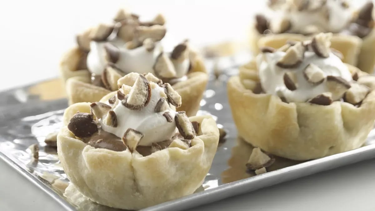 Mini Malted Milk French Silk Pies