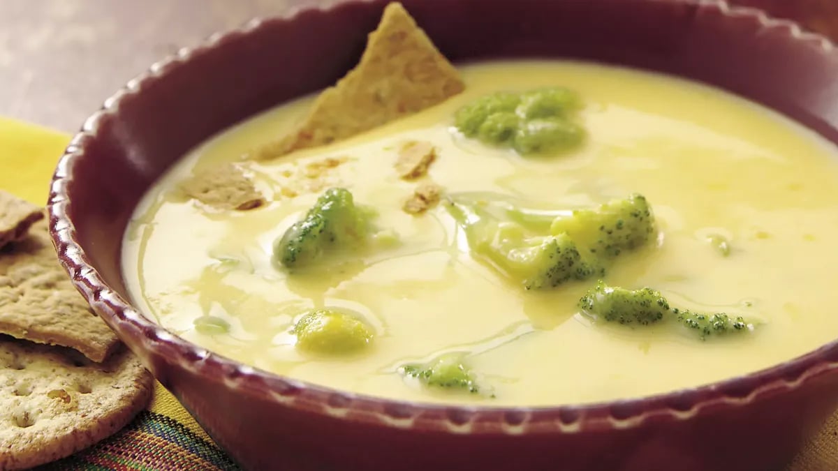 Cheddar Cheese and Broccoli Soup