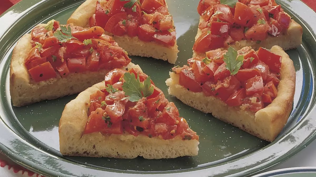 Tomato-Topped Onion Bread Wedges