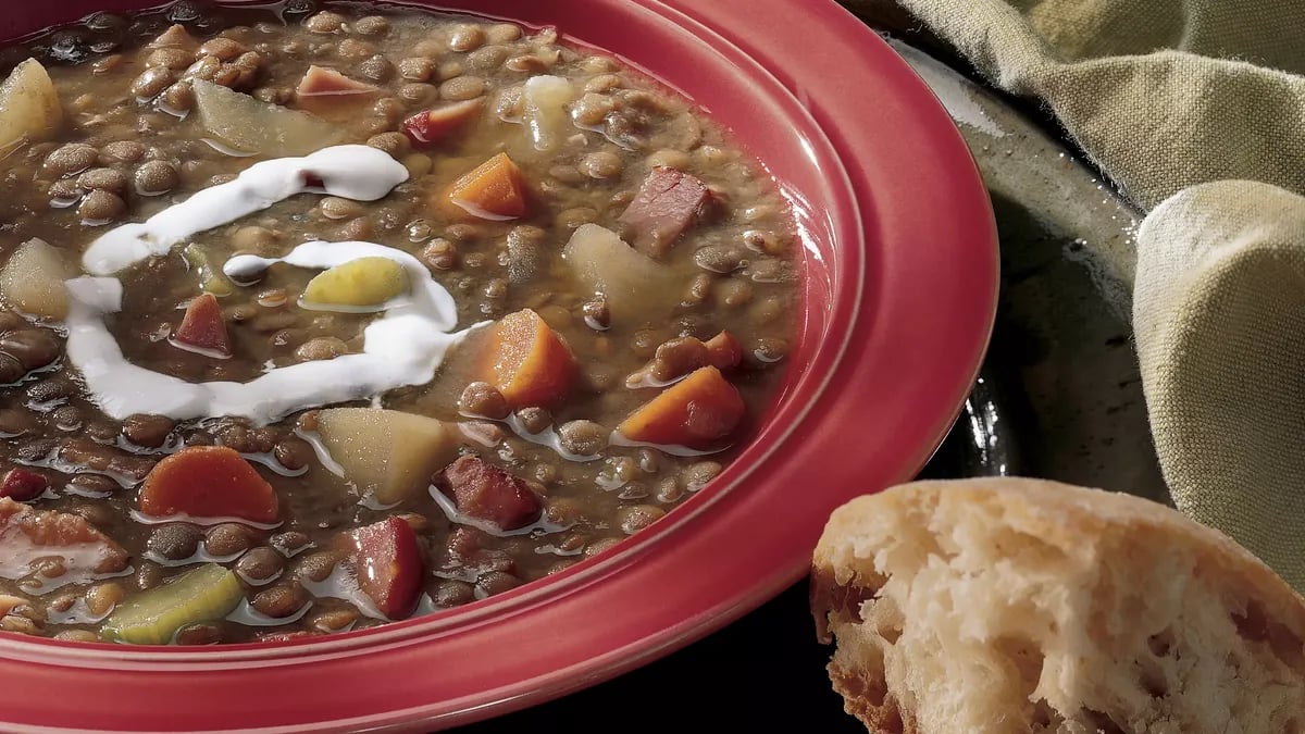 Slow-Cooker Lentil and Canadian Bacon Soup