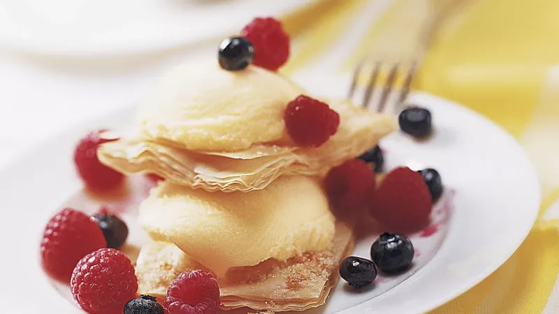 Berry Phyllo Shortcakes