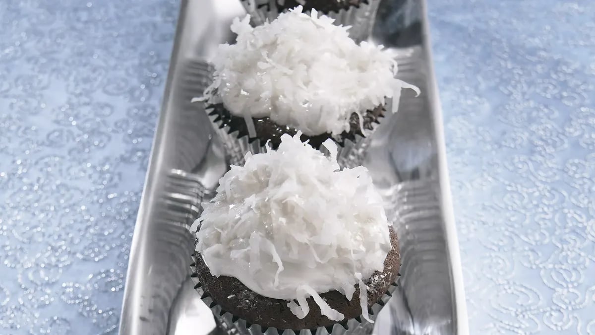 Snowball Cupcakes