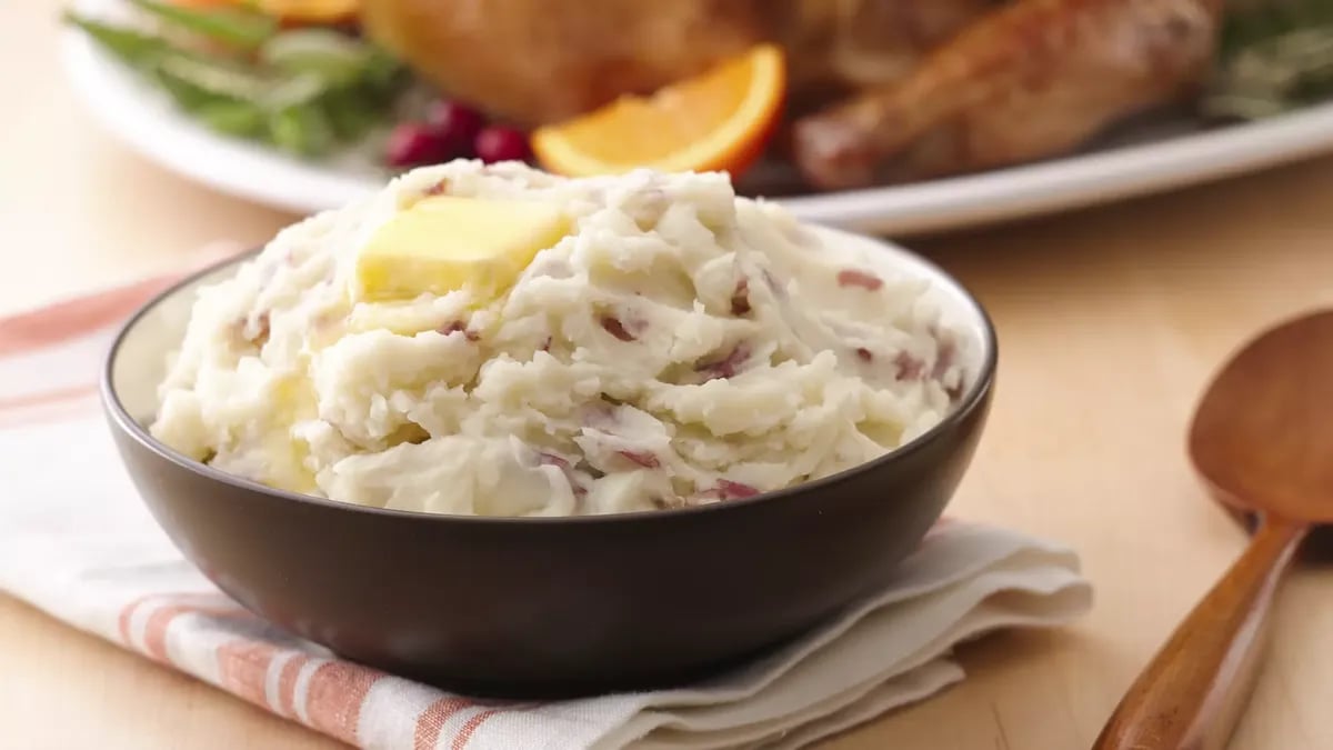 Silky Garlic Mashed Potatoes