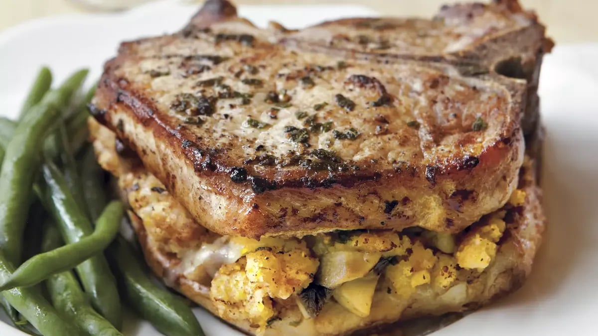 Cornbread-Stuffed Pork Chops