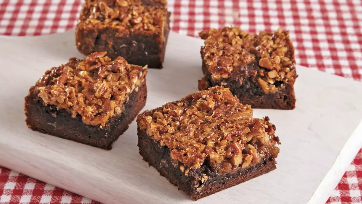 Easy Pecan Pie Brownies