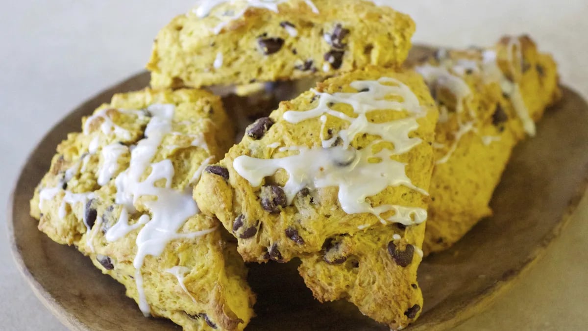 Pumpkin Chocolate Chip Scones