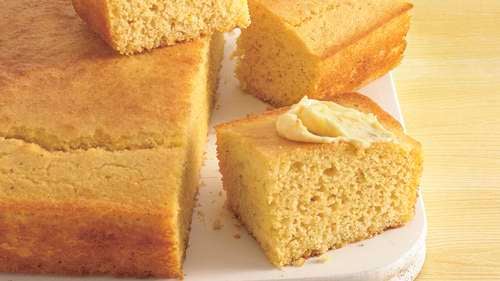 Sweet Cornbread – A Simple Homestead