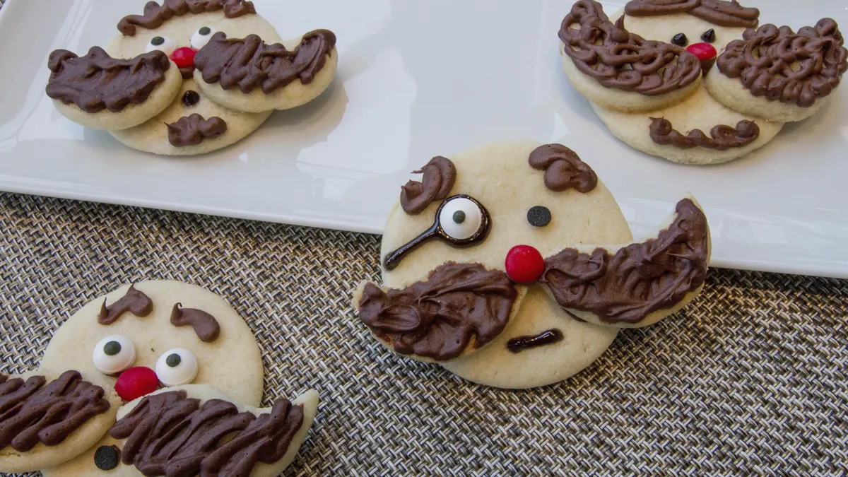 Movember Mustache Cookies