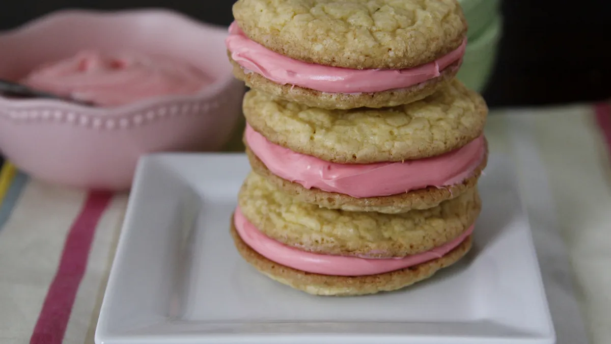 Easter Whoopie Pies