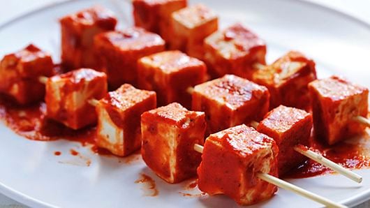 Grilled Tofu Skewers with Sriracha Sauce Recipe
