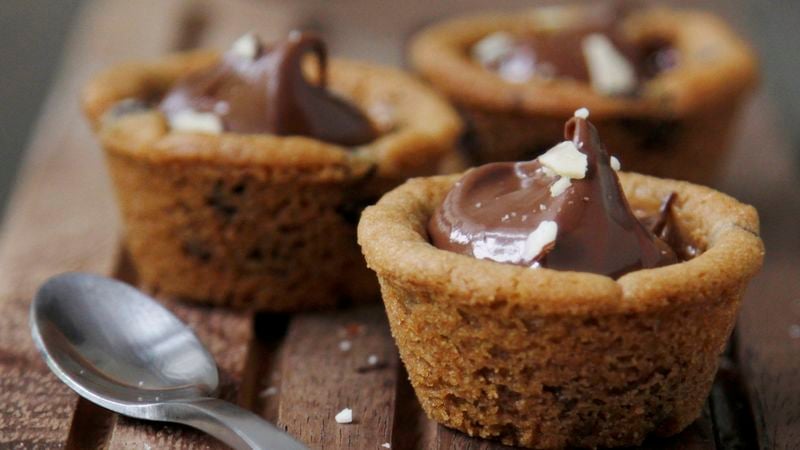 Chocolate Hazelnut-Peanut Butter Cookie Cups