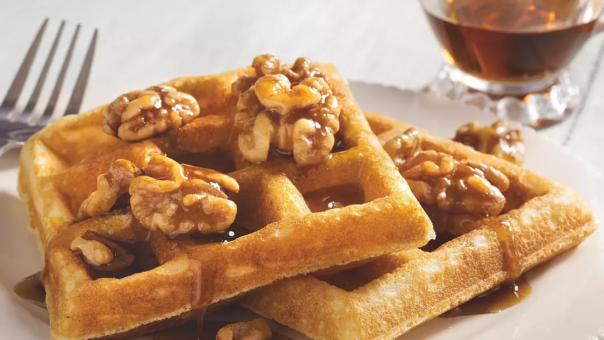 Cornmeal Belgian Waffles