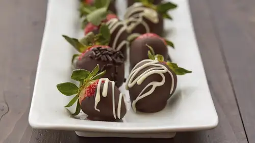 Dark Chocolate-Covered Strawberries