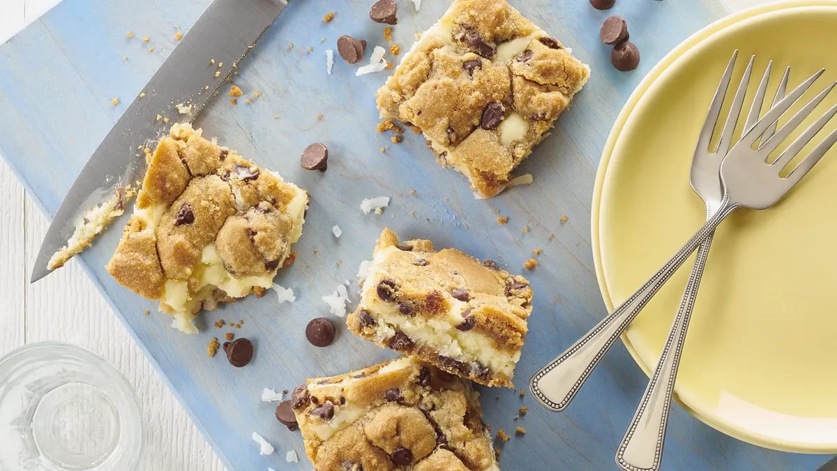 Chocolate Chip Cheesecake Bars