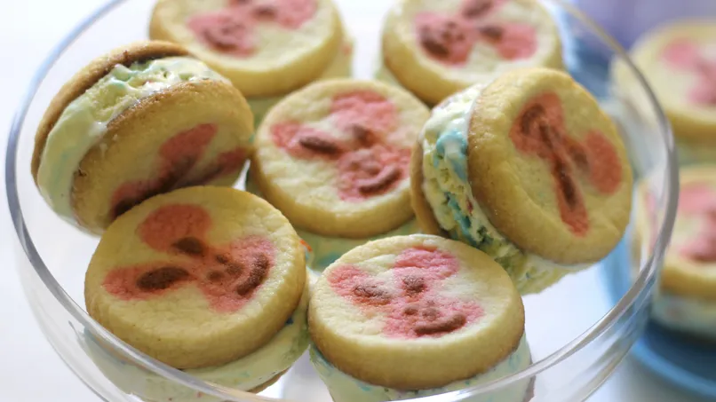 Easter Ice Cream Sandwiches