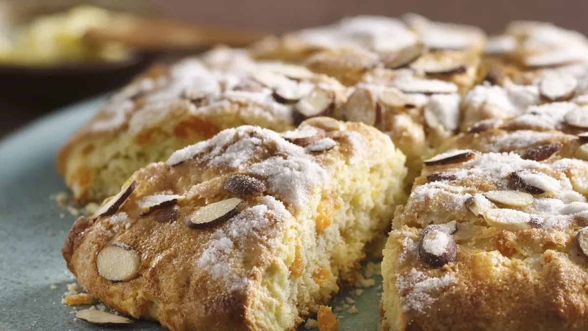 Apricot-Orange Scones