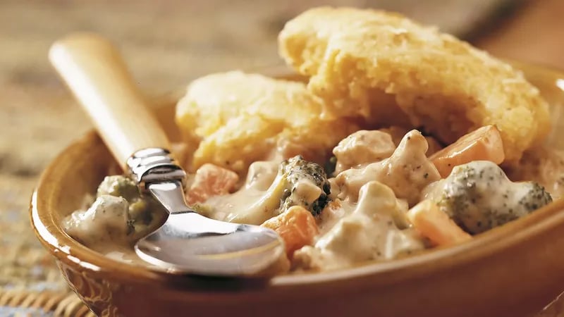 Cornbread-Topped Chicken Pot Pie