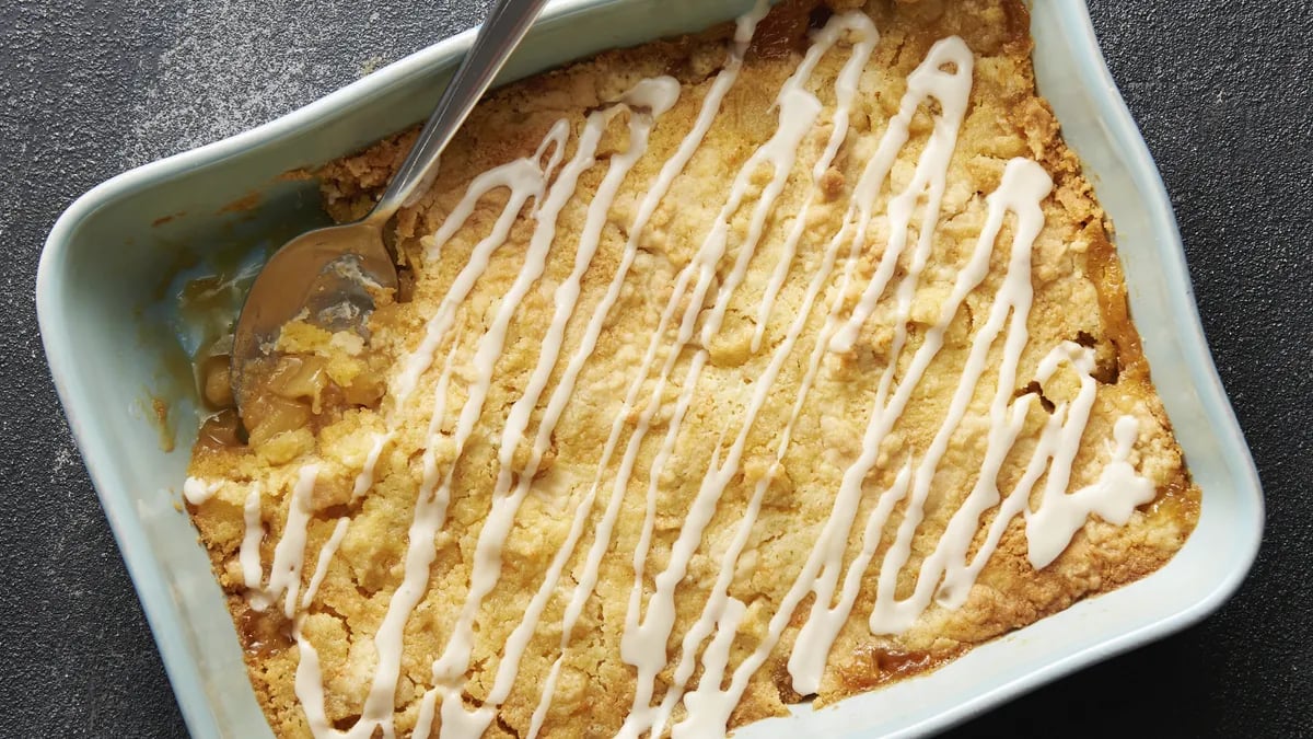 Maple-Apple Dump Cake